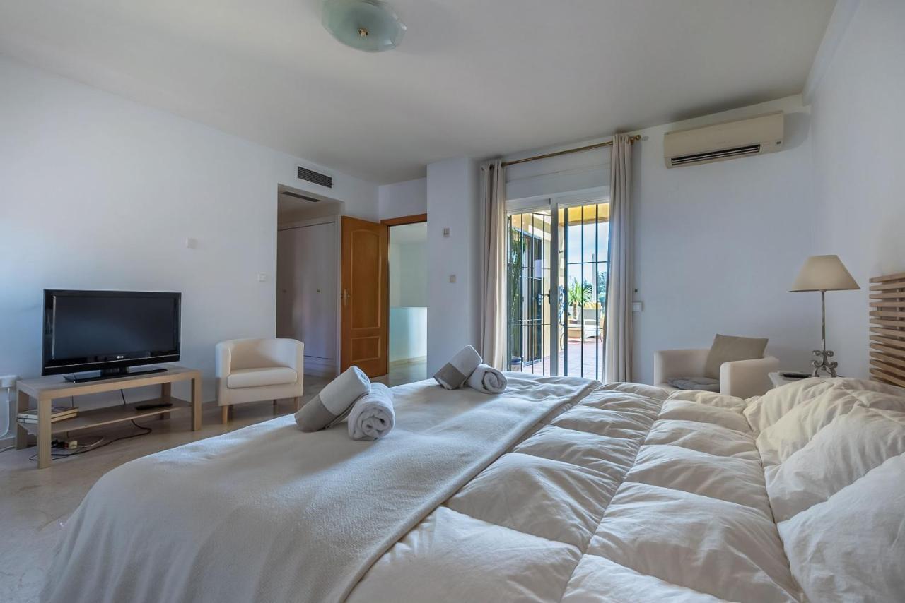Apartamento Duplex Los Cartujanos I マルベーリャ エクステリア 写真